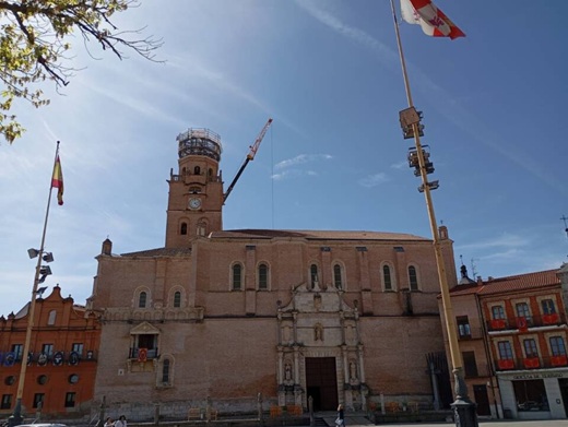 Obras en la Colegiata de San Antolín // Fuente: Fotos Cedidas